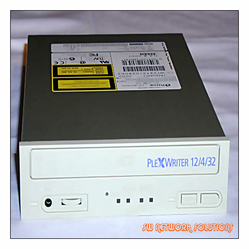 PLEXTOR INTERNAL 12X4X32 SCSI CD-RW p/n PX-W124TSI
