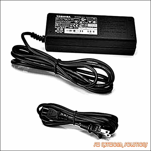 TOSHIBA 15VDC LAPTOP AC ADAPTER P/N PA3283U-1ACA