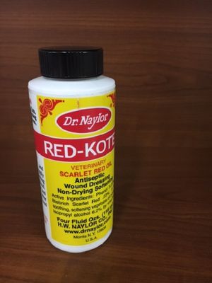  Dr. Naylor Red Kote Dauber 4 Ounce (118 ml) Scarlet Red Oil  Horse & Dogs