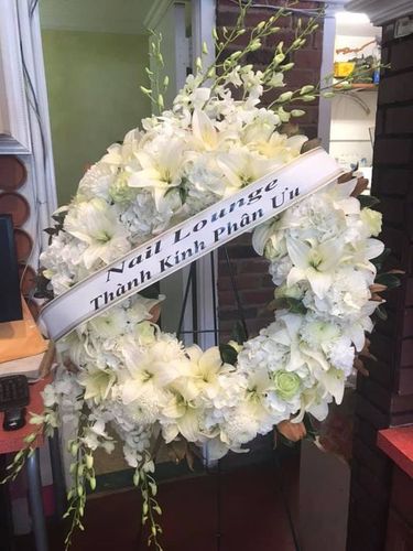 Vietnamese funeral flower florist shop delivery to Stonebriar Funeral Home