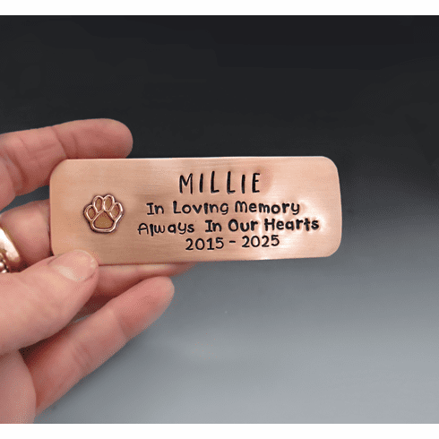 Custom Paw Print Memorial Plate for Pets