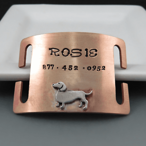 Slide On Silent Dachsund Pet ID Tag | 1 inch Collar
