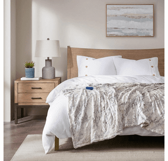 Beautyrest 100% Polyester Marble Faux Fur Heated Throw - 50"W x 70"L