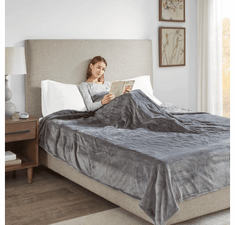 Beautyrest 100% Polyester Solid Microlight to Solid Microlight Heated Blanket - Queen