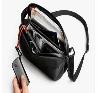 Bellroy Venture Travel Crossbody - JetBlack