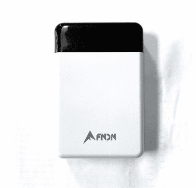FNDN Power Bank - QC 3.0 / 7.4V 5,000 mAh (37Wh)
