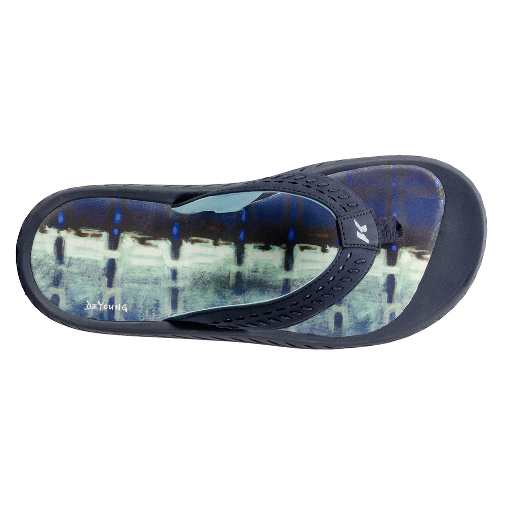 Korkers Fish Flip Marlin with Fixed Kling-On Deck Soles - My  display picture 1