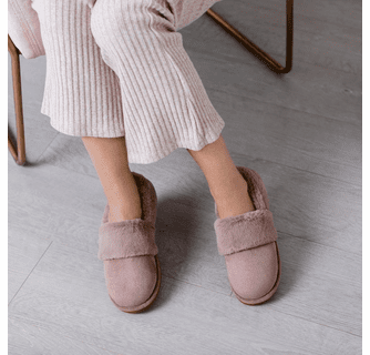 SnugToes Kofo Trendy Slippers