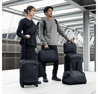 Thule Subterra 2 16 Inch laptop and Tablet Attache - Black