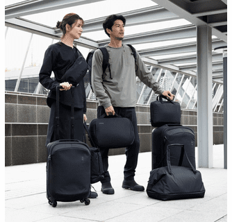 Thule Subterra 2 16 Inch laptop and Tablet Attache - Black