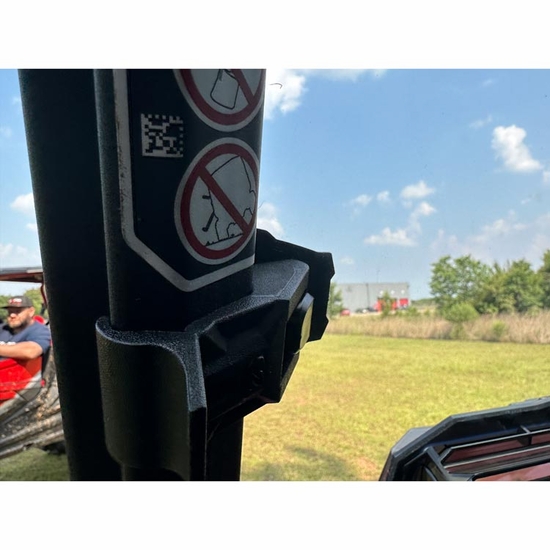 Seizmik Toolless Versa-Vent UV Resistant Polycarbonate Windshield - 2016-25 Can-Am Defender - alt image 8