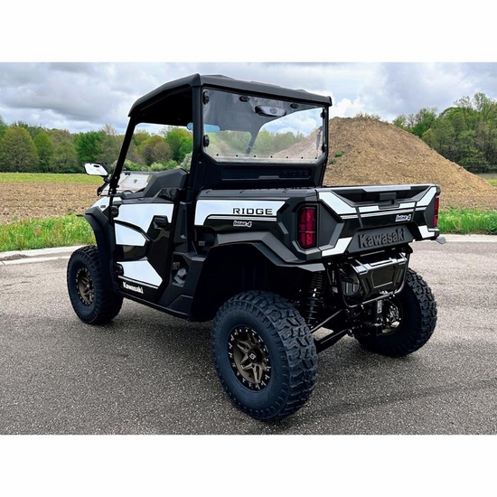 Spike Vented Rear Windshield - Kawasaki Ridge - alt image 1