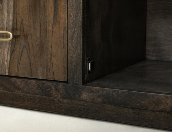 Balam Buffet - 4 Drawer & 2 Door