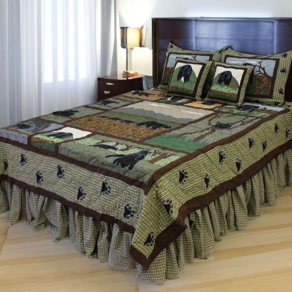 Bear Country Quilt Set