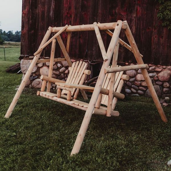 Cedar Tete-A-Tete Yard Swing