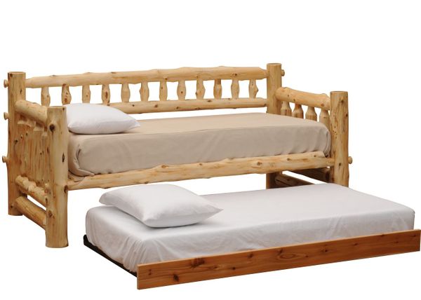 Cedar Traditional Log Daybed