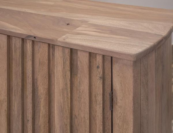 Mezquite 4 Door Console