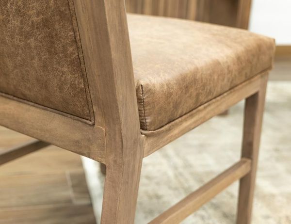 Mezquite Cushioned Wooden Chair