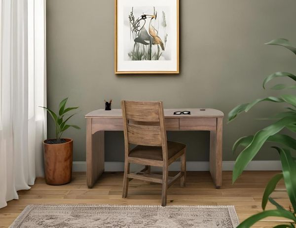 Mezquite 3 Drawer Desk