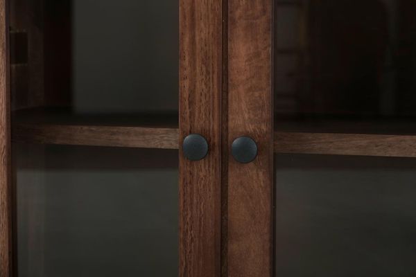 Parota 70" Console, 3 Drawers & 4 Doors