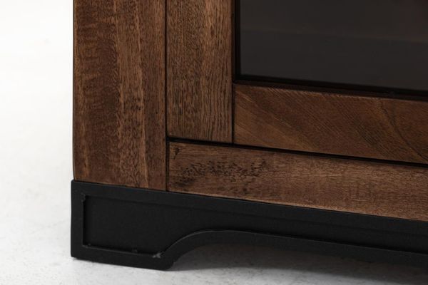 Parota 70" Console, 3 Drawers & 4 Doors