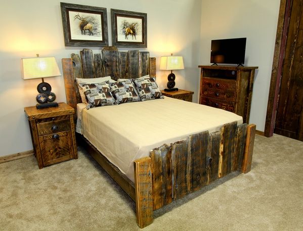 Polebridge Reclaimed Barnwood Bed