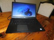 Dell Latitude 3590 15.6" Quad CORE i5 256GB SSD 20GB B/T WIN 11