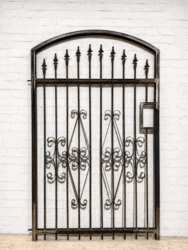 Decorative 4ft x 3.5ft Curly Modesto Iron Gate with Lock