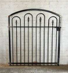 Wrought Iron 4't Handmade Des Moines Gate 50"w