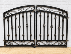 Decorative 3ft x 6ft Donovan Center Divide Wrought Iron Double Gate