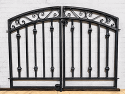Decorative 36in x 54in Delaware Center Divide Wrought Iron Double Gate