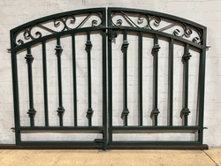 Decorative 36in x 54in Delaware Center Divide Wrought Iron Double Gate