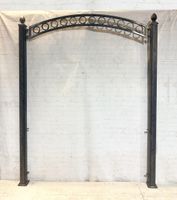 Heavy Duty Circle Post Arbor - Wrought Iron Arch