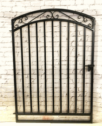 Metal Delavan Entrance Gate 5ft Tall x 4ft Wide