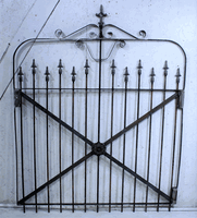 Ornate Crisscross Medallion 4ft x 4ft Wrought Iron Garden Gate