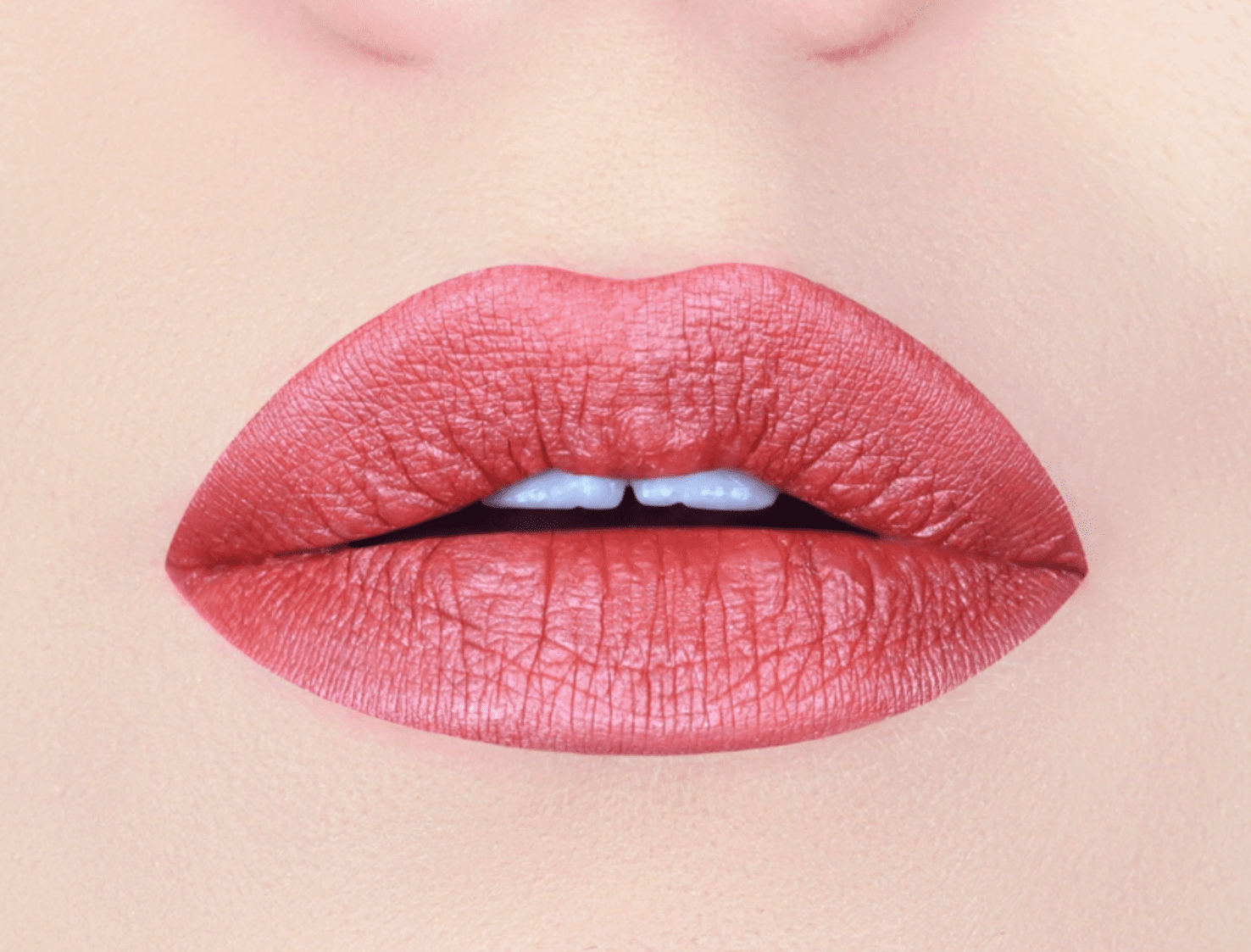 Aromi Beauty - Metallic Liquid Lipstick, Pumpkin Spice