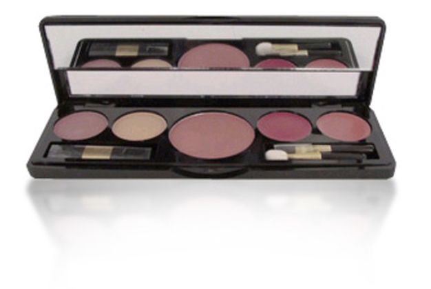 Gale Hayman Glamour To Go Compact