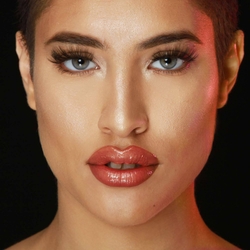 Gerard Cosmetics Light 'Em Up Lip Gloss LyricaXGC - Passion