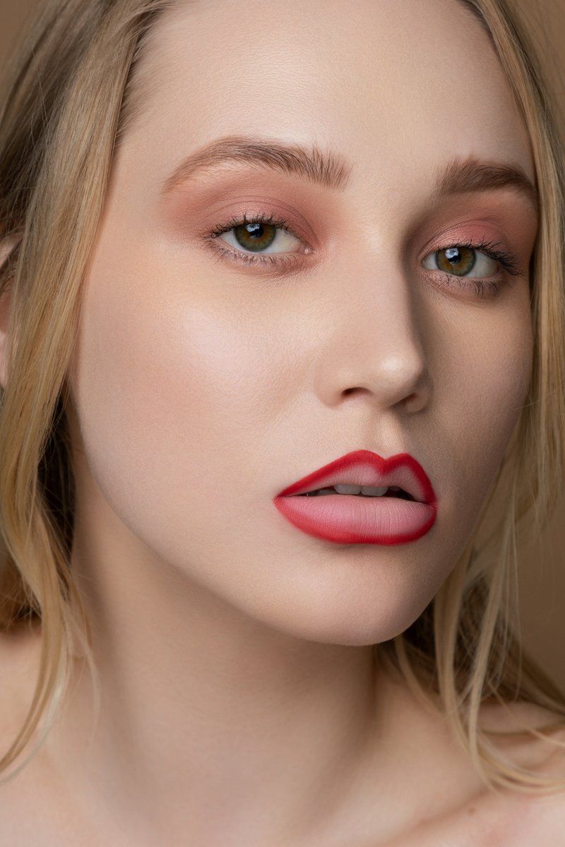 MOODmatcher Matte Lip Liner, Red