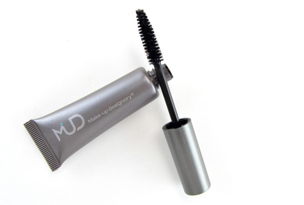MUD Volumizing Mascara - Black