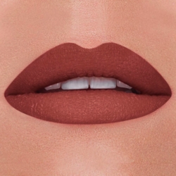 Natasha Moor Cosmetics Molten Matte Liquid Lipstick, Hustler