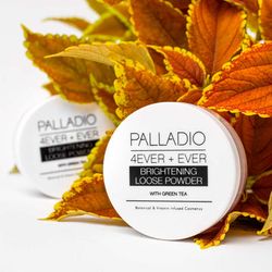 Palladio 4Ever + Ever Brightening Loose Powder -Brightening
