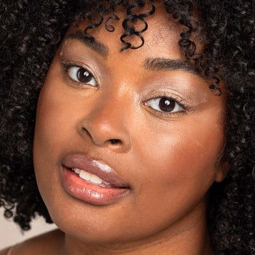 Palladio Eyeshadow Sticks -Champagne Shimmer