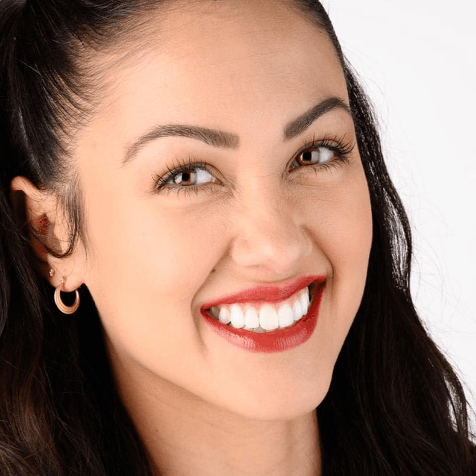 Red Apple Lipstick, Barcelona Lipstick