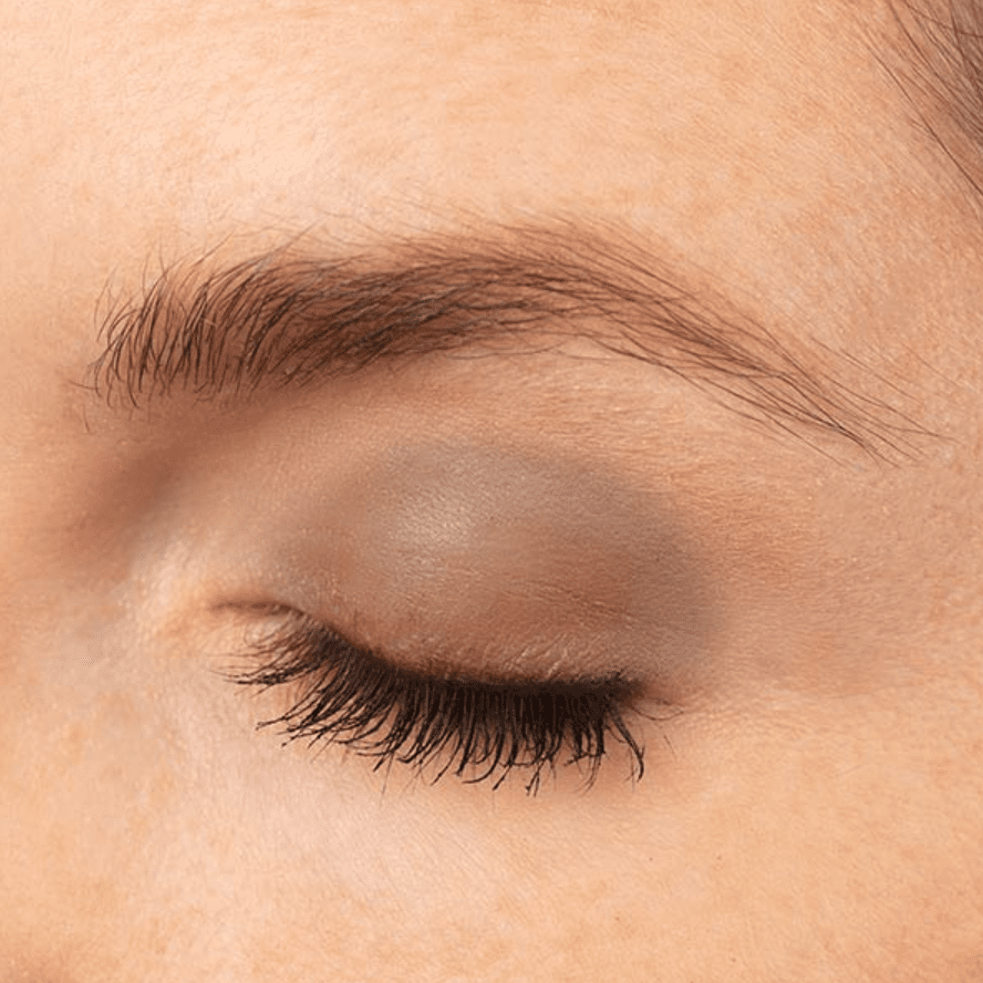 RED APPLE LIPSTICK - Brownie Points Eyeshadow