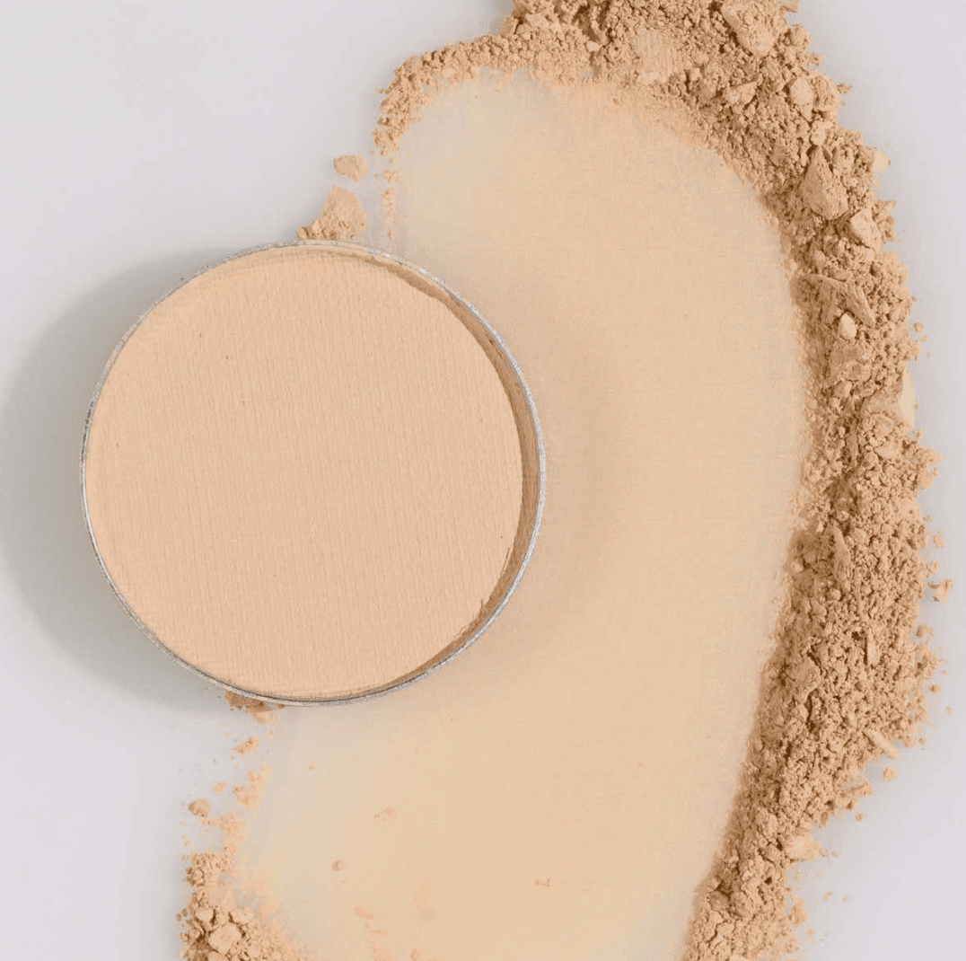 RED APPLE LIPSTICK, Heirloom Eyeshadow