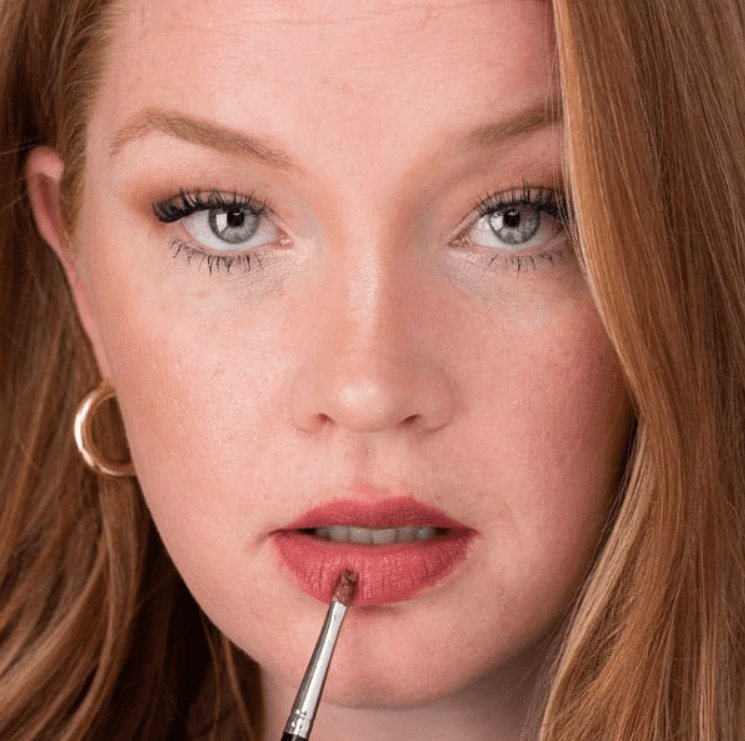 Red Apple Lipstick, Knock Out Lipstick