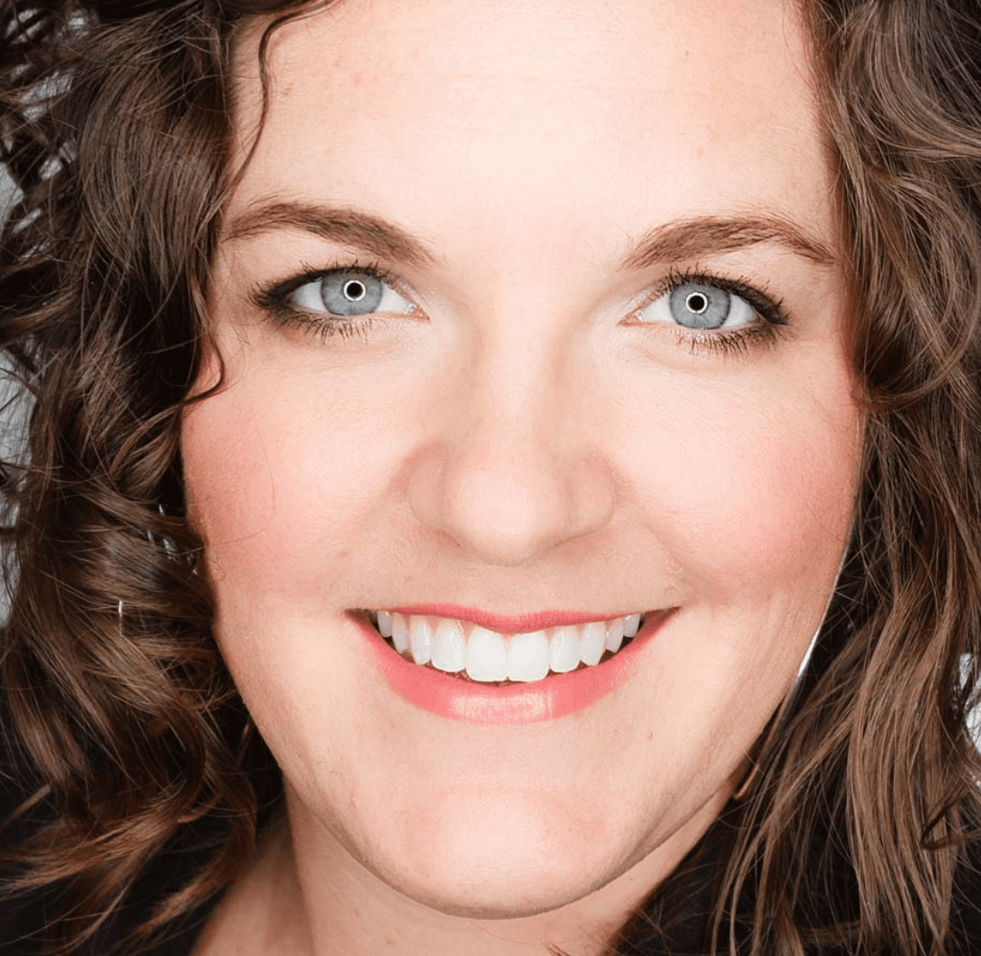 Red Apple Lipstick, Naughty Lipstick