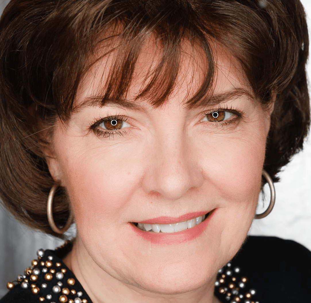 Red Apple Lipstick, Naughty Lipstick