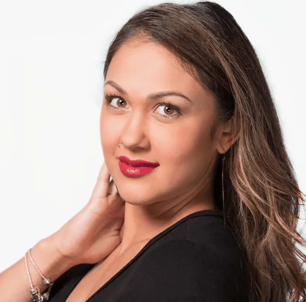 Red Apple Lipstick, (101) Red Apple Red